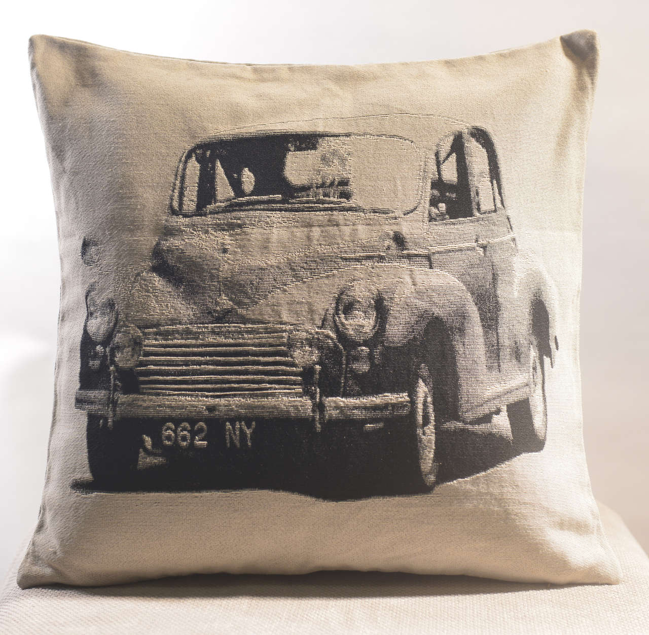 High Density Jacquard Cushion #CC0045