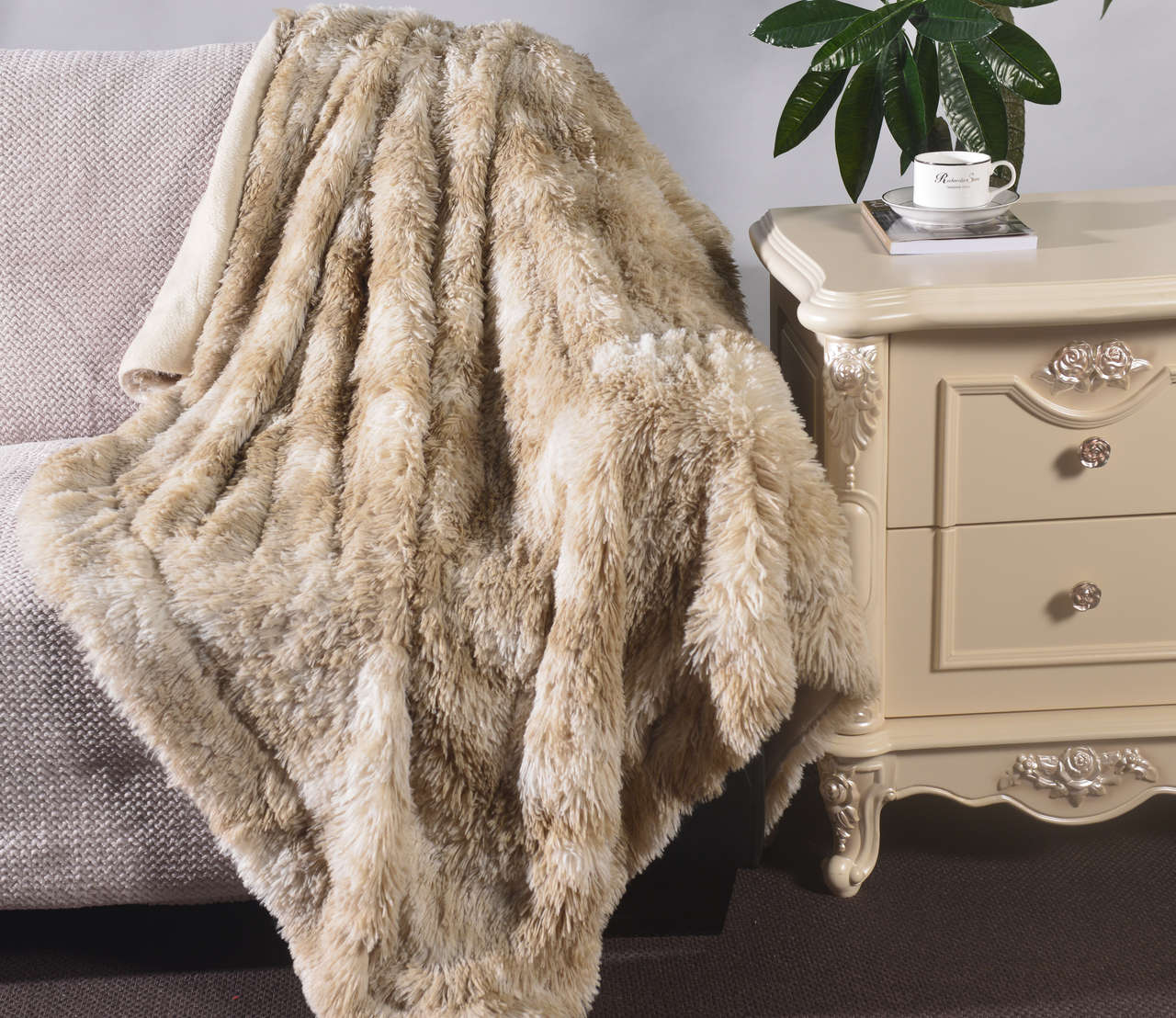PV Fur Blanket #BL0064