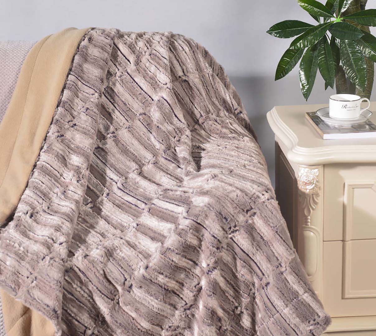 PV Fur Blanket #BL0058