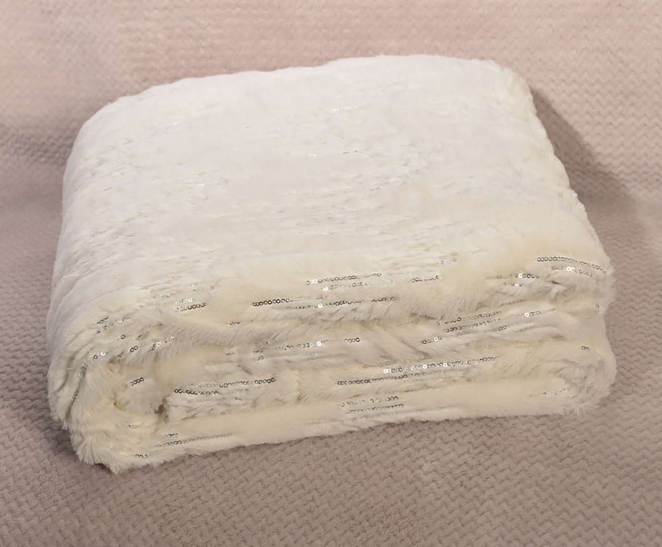 Sequin Embroiday PV Blanket #BL0071