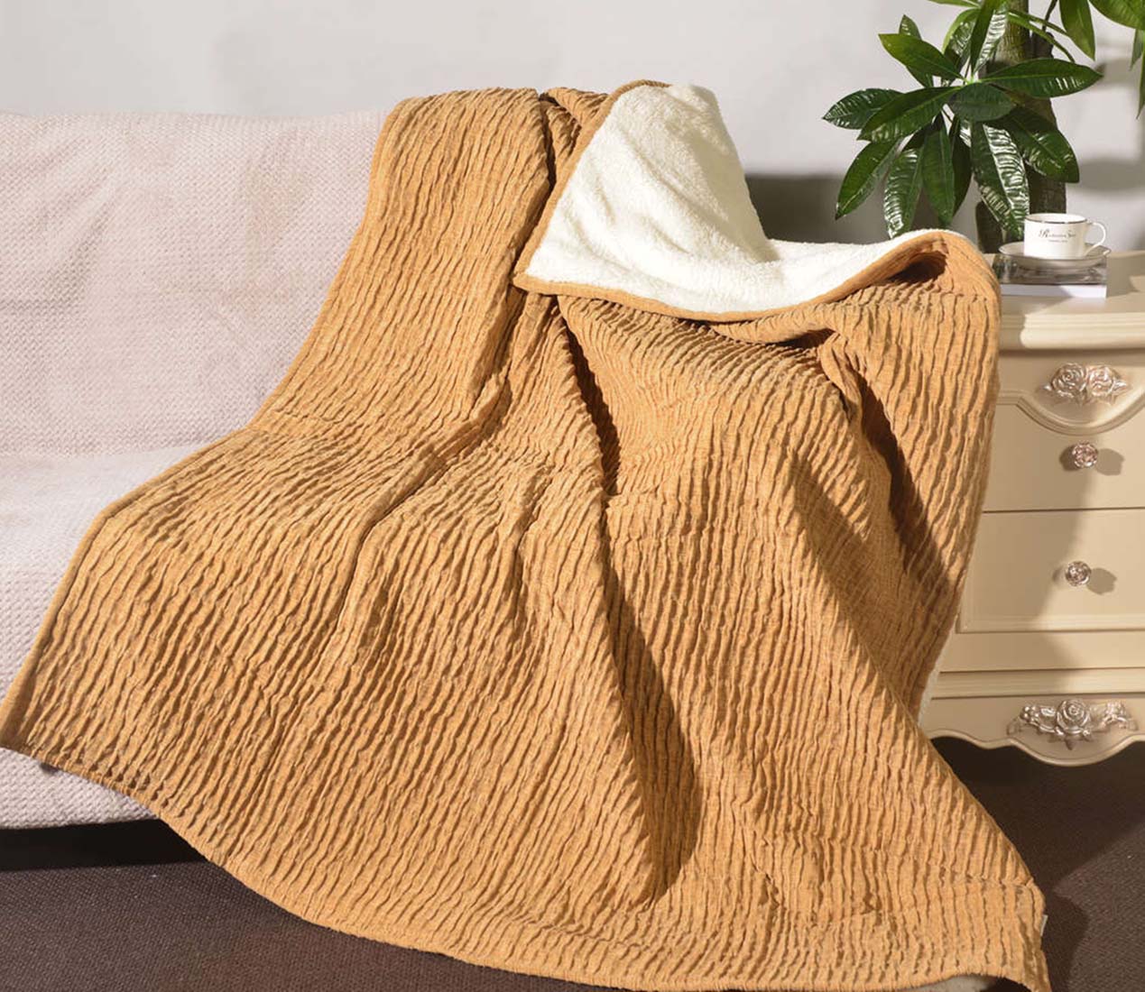 Velvet Pressed Blanket With Sherpa Backing #BL0502
