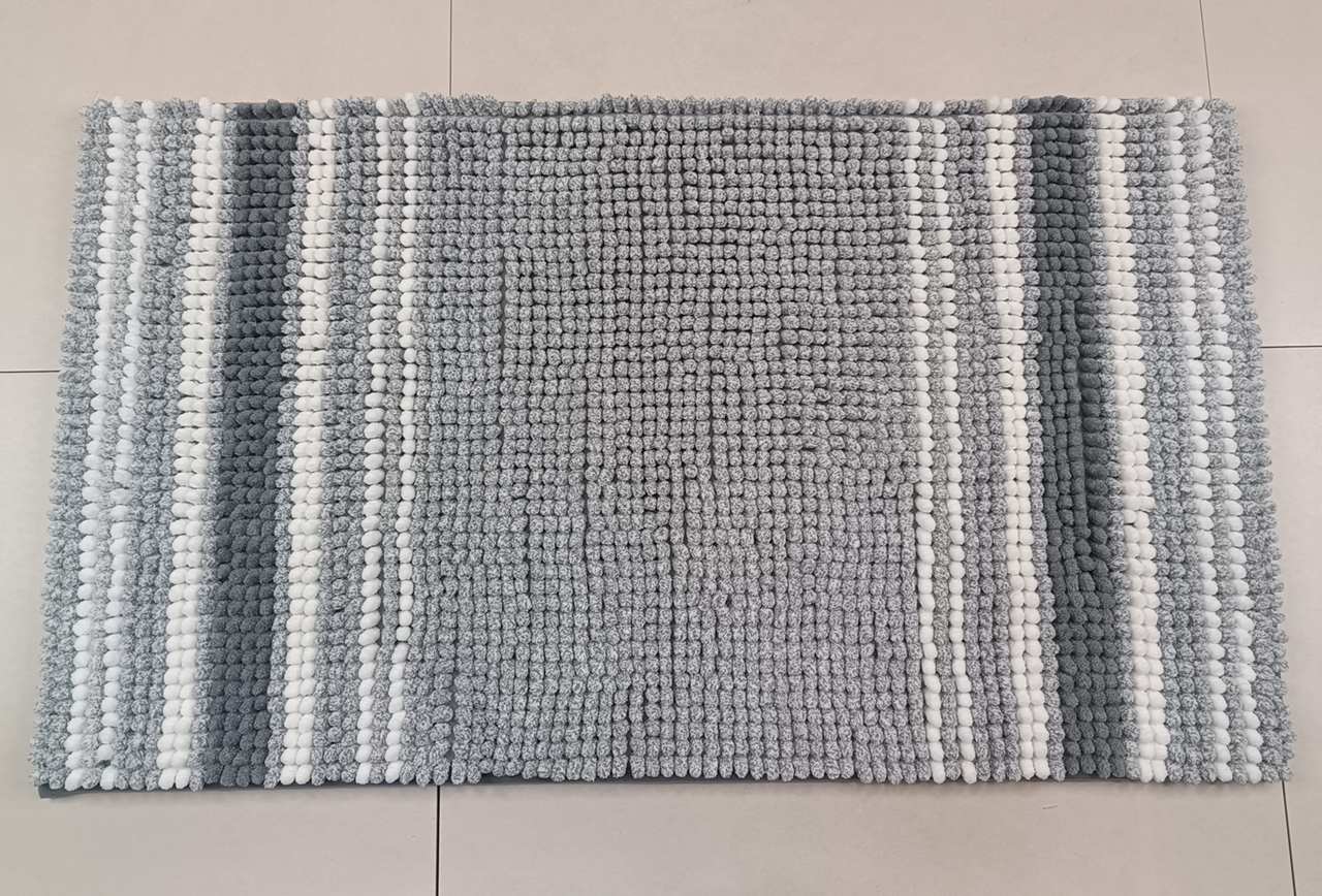 RX250402 Chenille Bath Mat