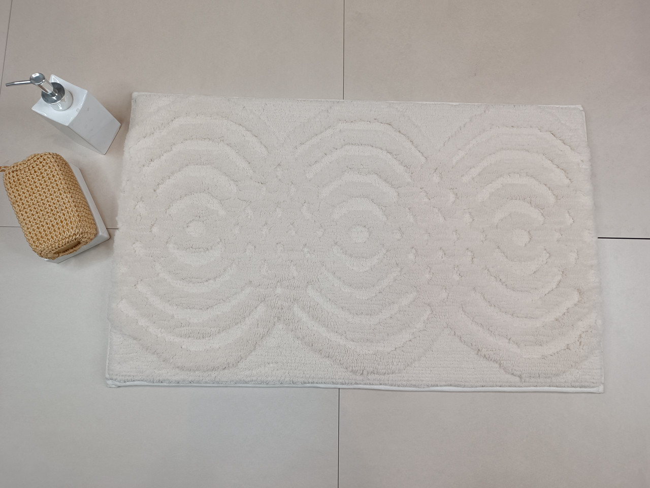 RXDJ9250420 Tufted Memory Foam Bath Mat